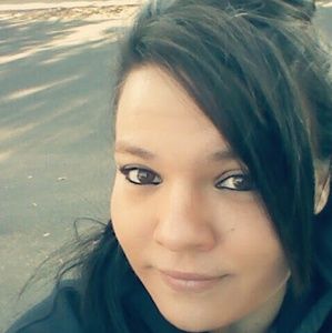 Meet your Posher, Nikole